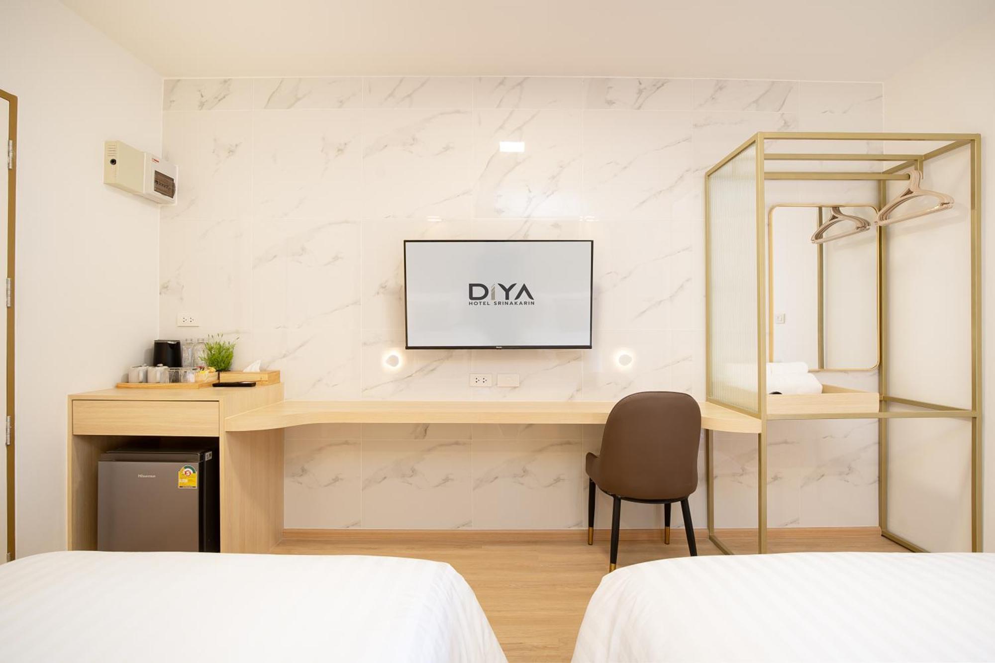 Diya Hotel Bangkok Bagian luar foto